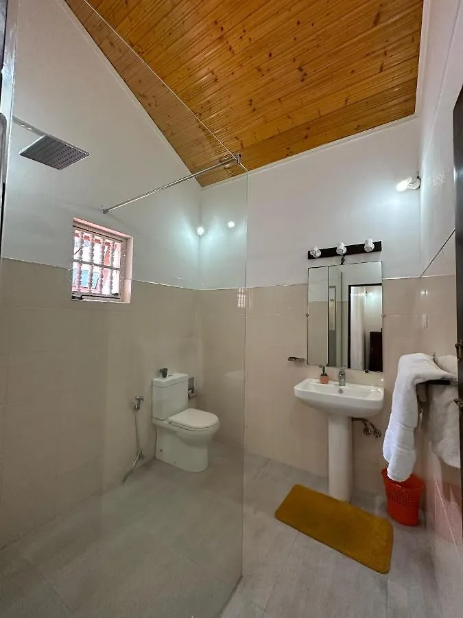 Sky Blue Hostel Negombo